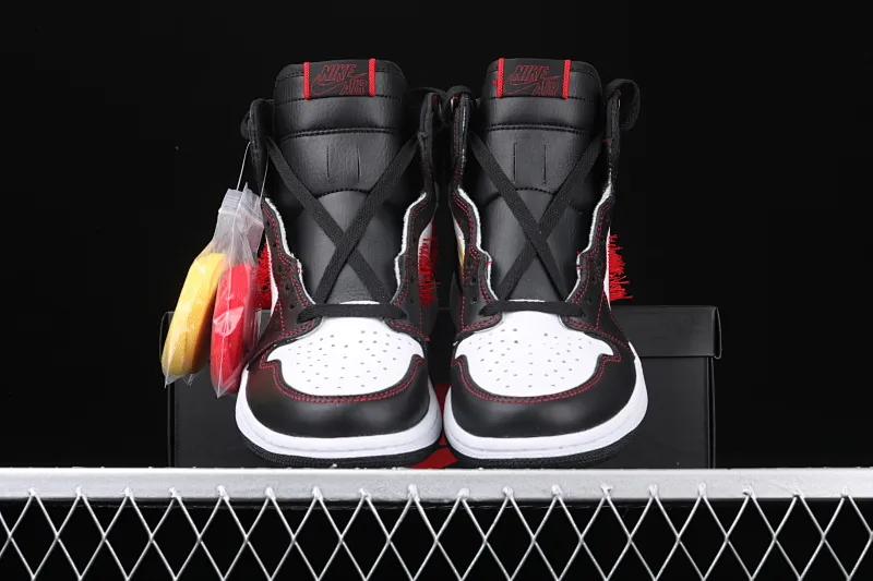 All categories Air Jordan Jordan series basketball shoes Air Jordan 1 High Air Jordan 1 "Dynamic Yellow" AJ1 black and white contrast stitching hook basketball shoes CD6579-071